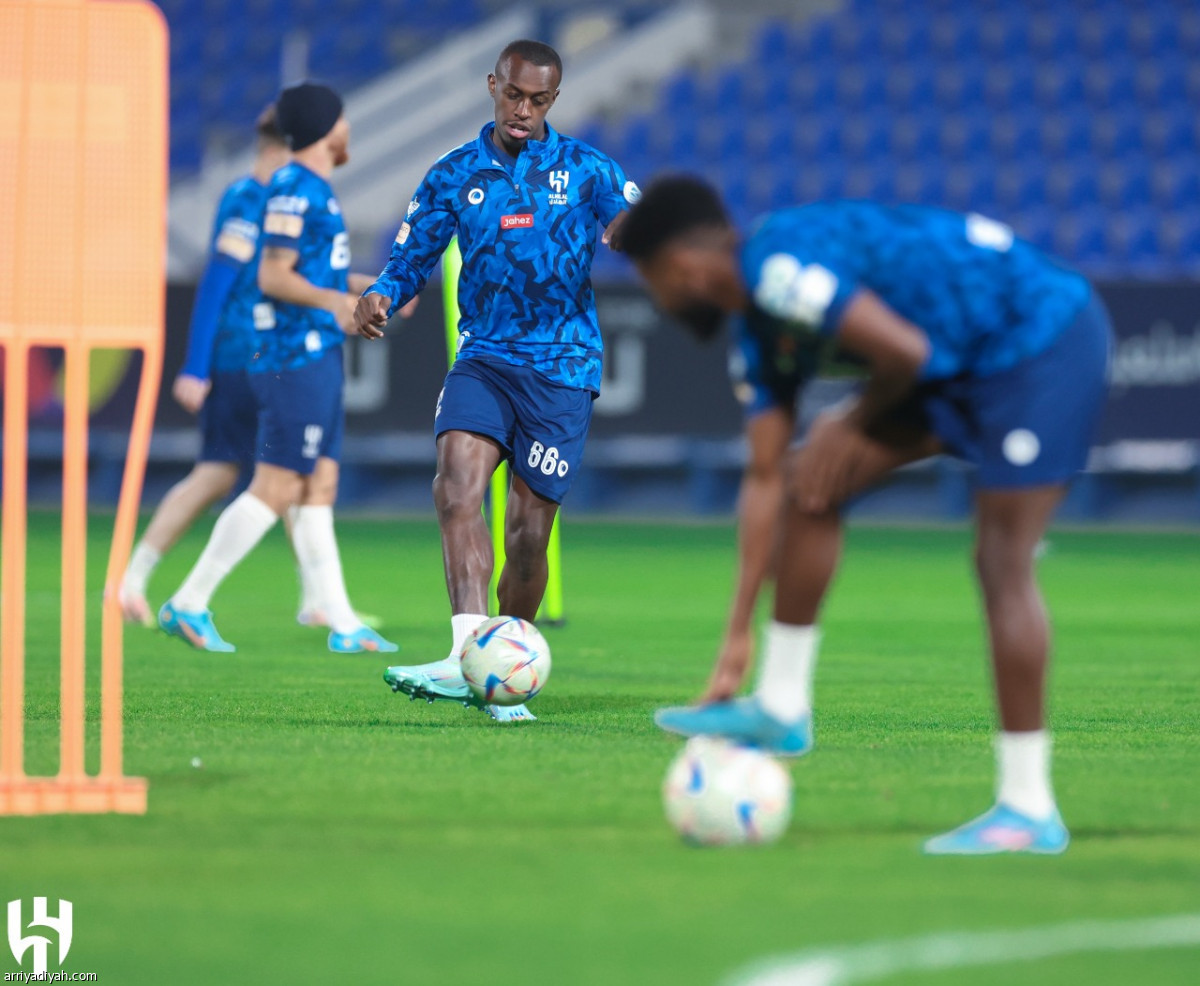 الهلال يتأهب