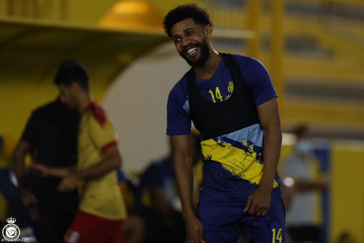 النصر.. اجتماع وتسديد