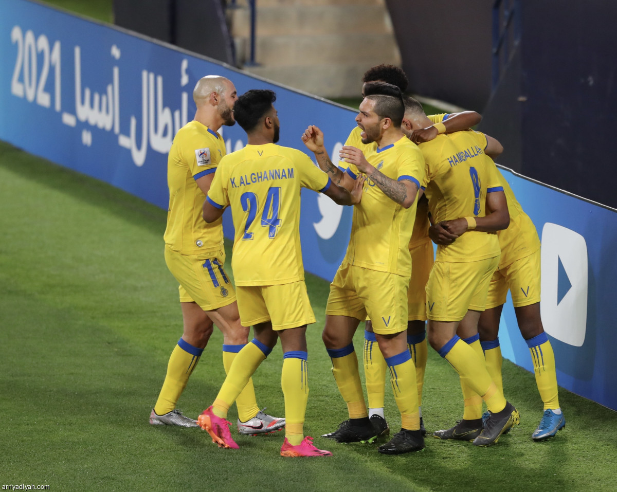 النصر يصل إلى الثامنة