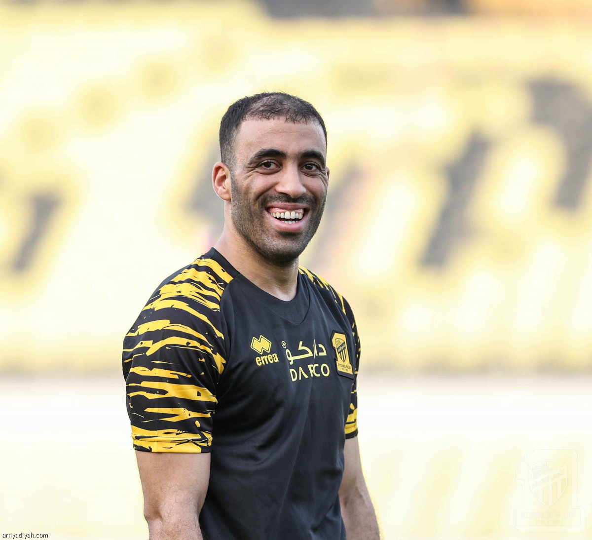 الاتحاد يناور