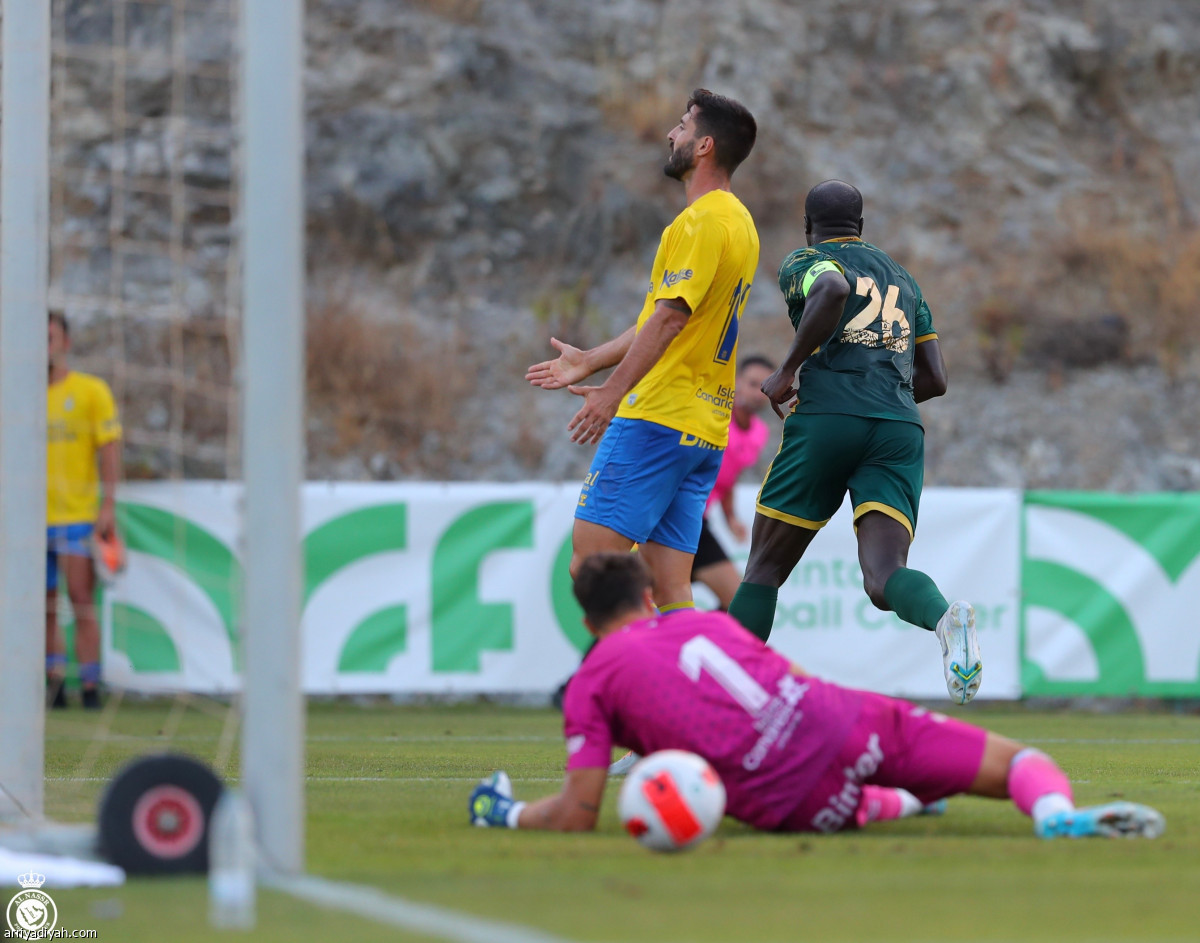 النصر يبدأ بتعادل