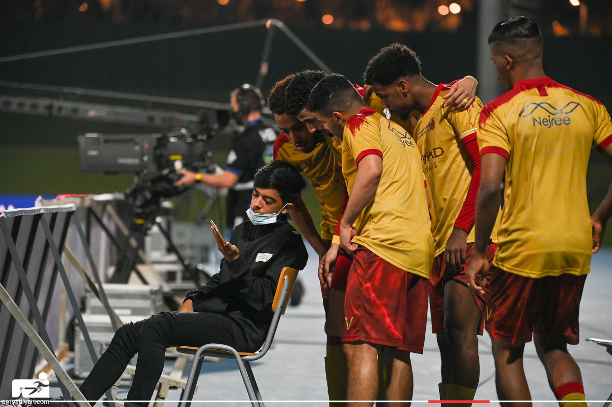 الأهلي والنصر.. الأصفر يعود «صور»