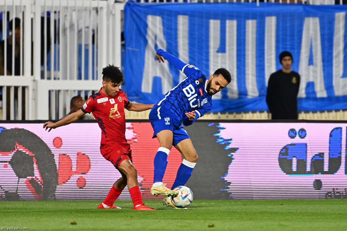 الهلال ينتصر