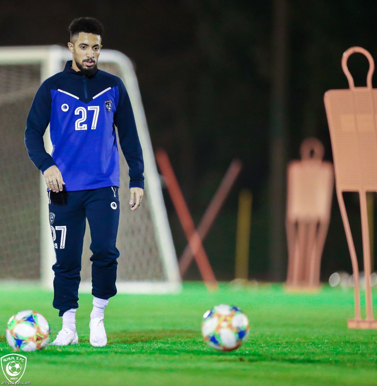 الهلال.. مناورة وتكتيك