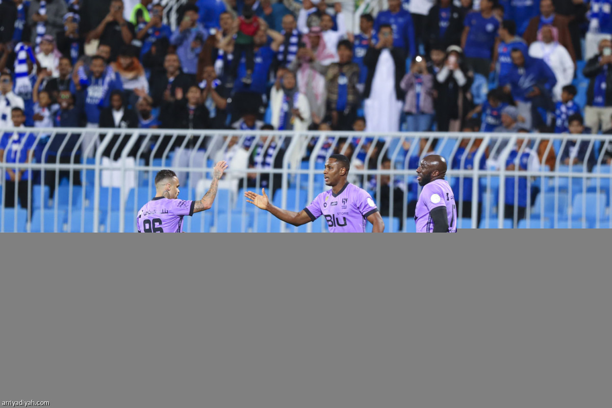 الهلال ينتصر