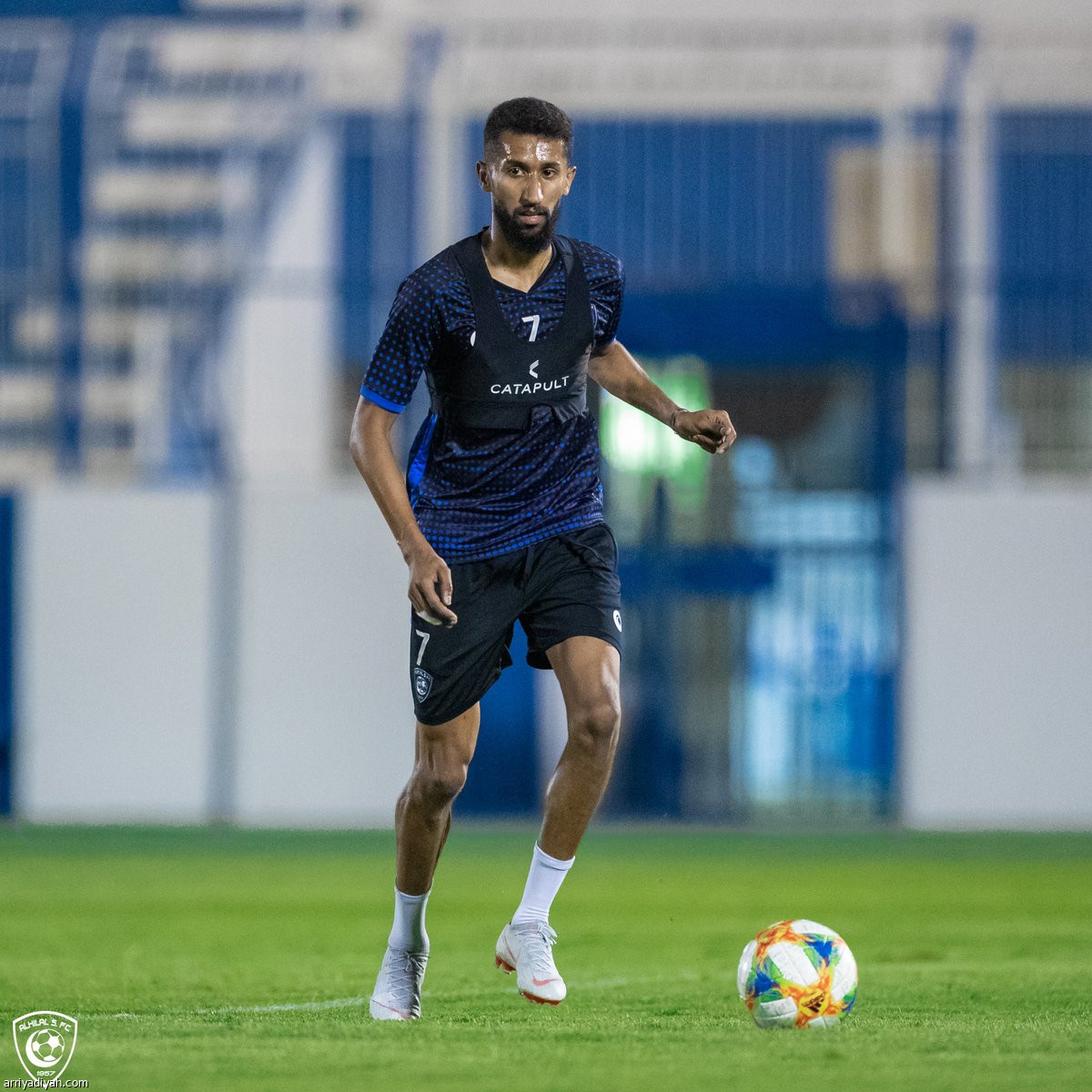 التدريبات تتواصل في الهلال