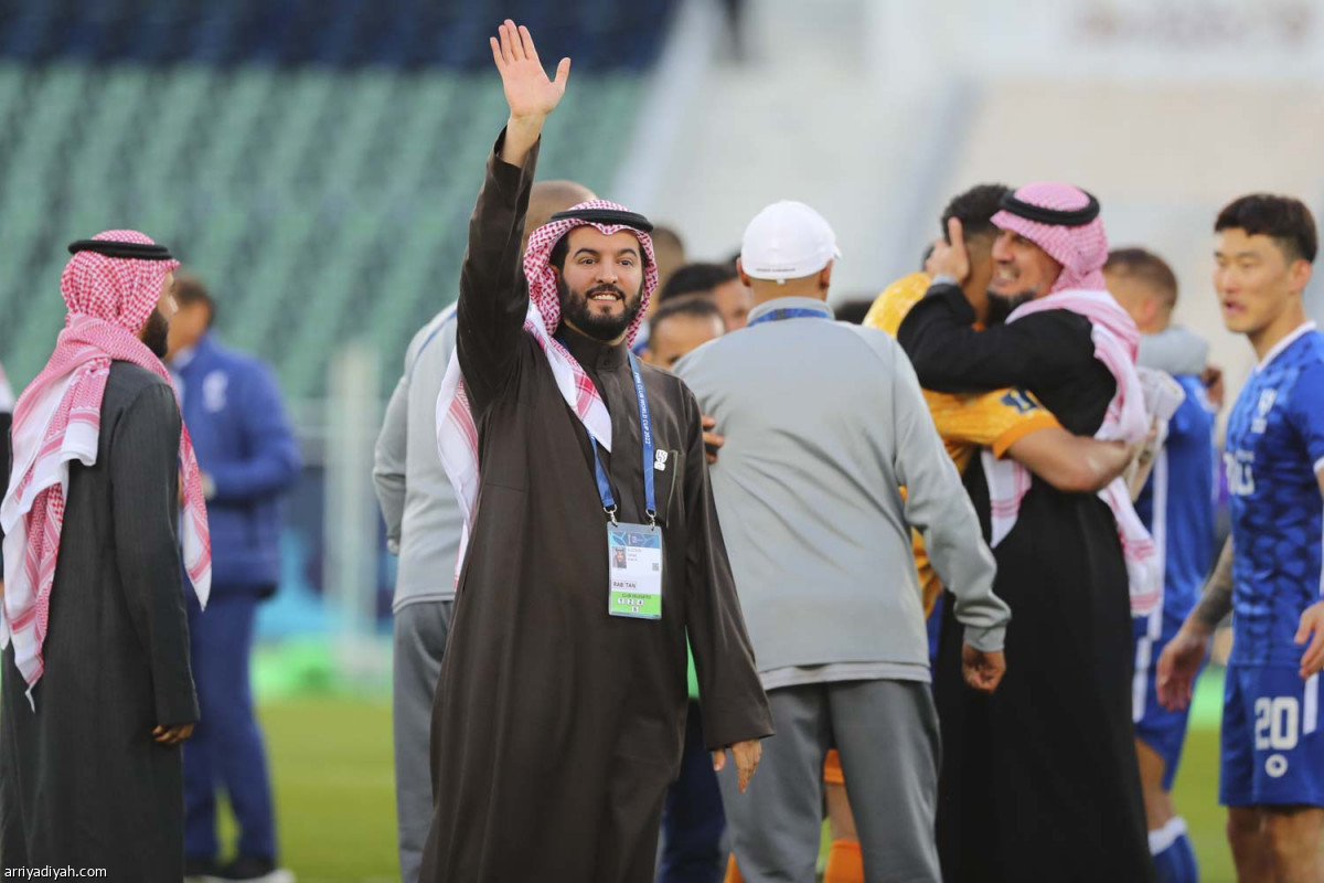 الهلال.. ثالث عبور