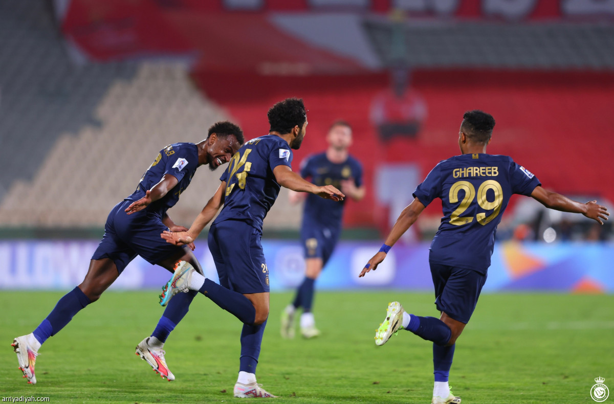 النصر يتصدر