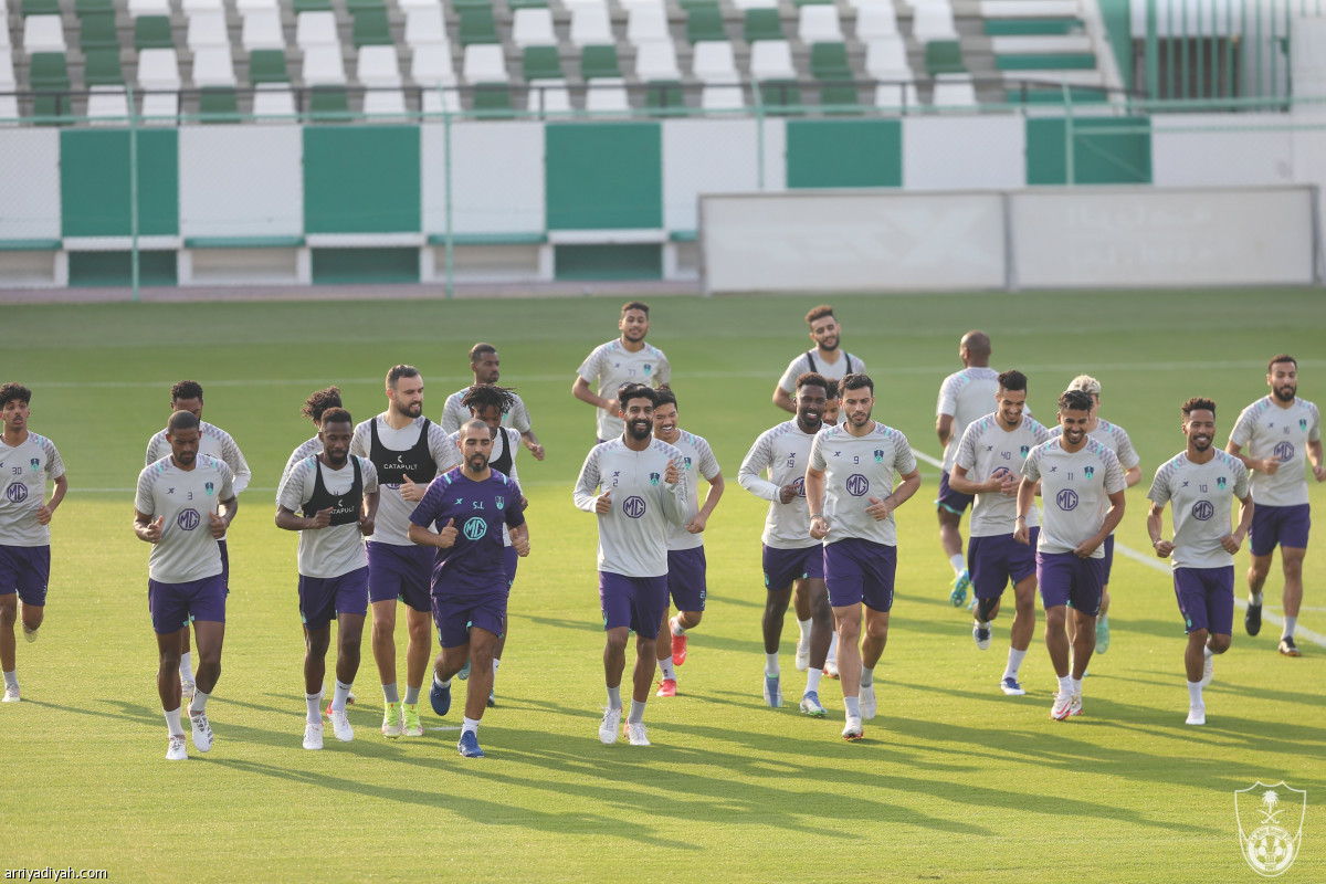 الأهلي .. «حديد» و لياقة