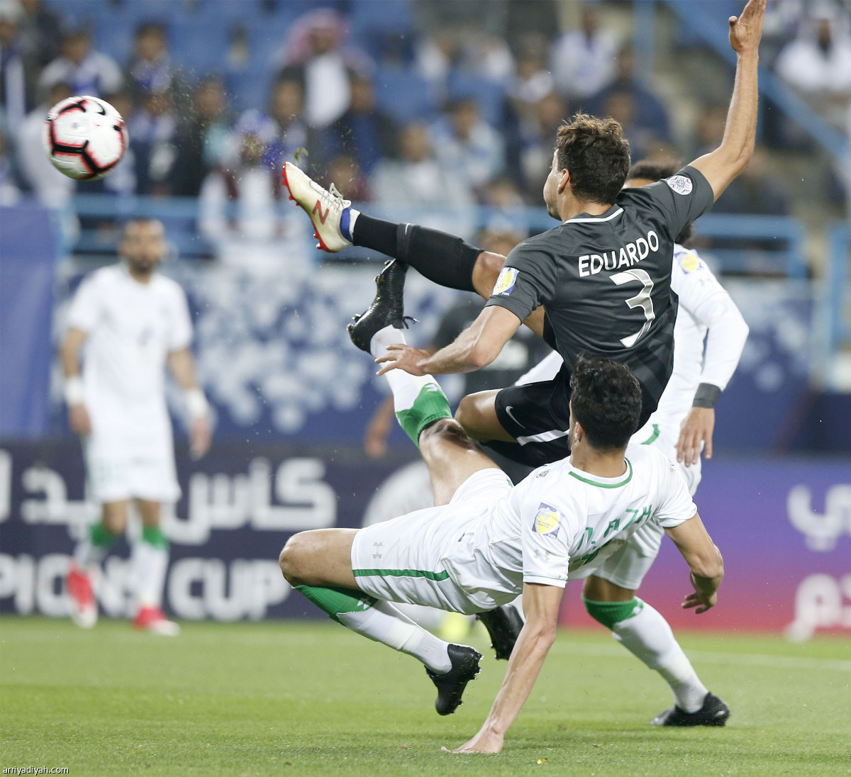 الهلال والأهلي.. اقتربت المواجهة