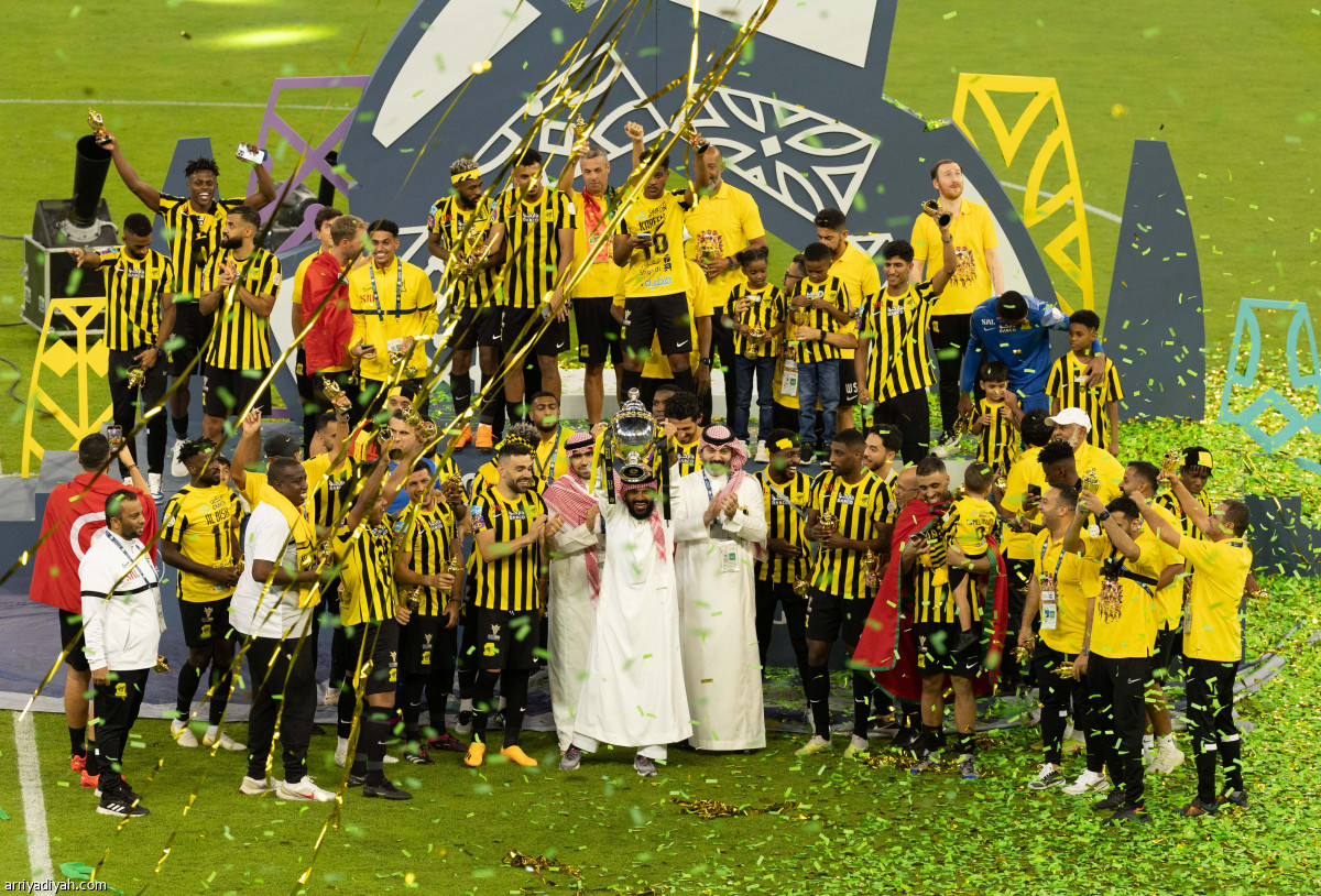 الاتحاد يحتفل