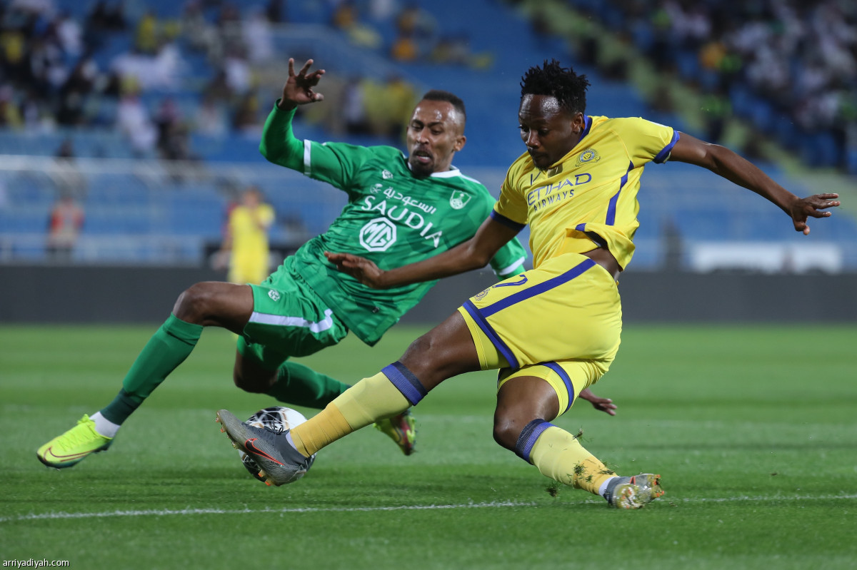 الأهلي يعطل النصر