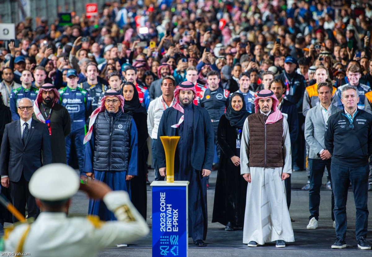 ولي العهد يُشرف فورمولا إي