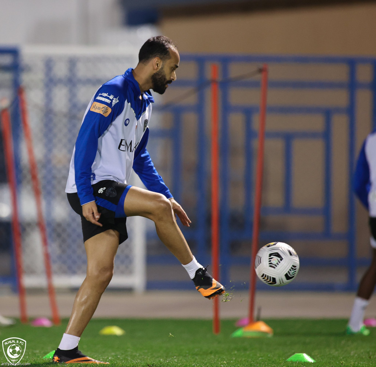 النصر والهلال.. متحفزان