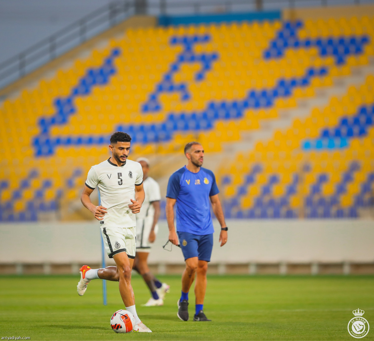 النصر يتأهب