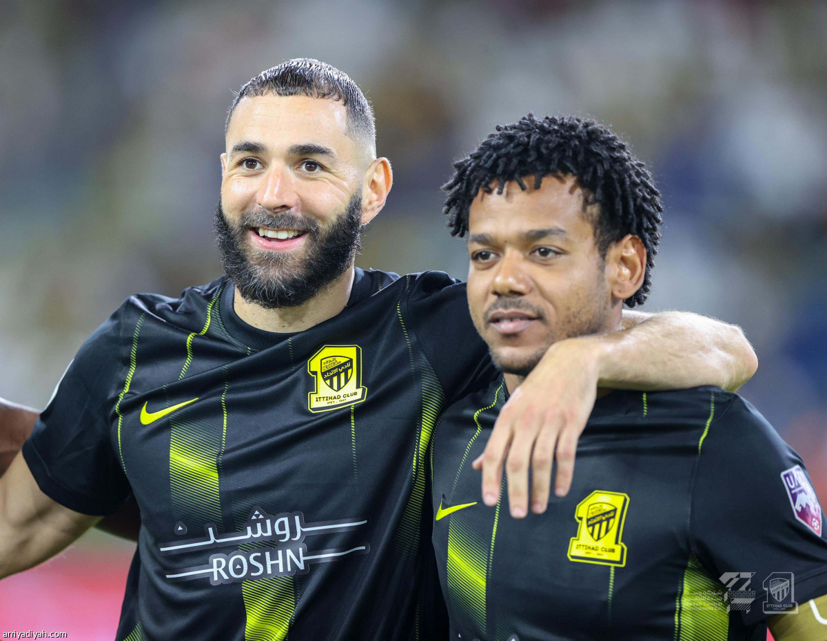 الاتحاد أول المتأهلين