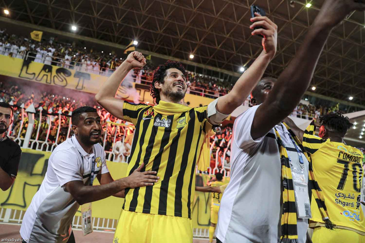 «روشن».. الاتحاد بطلا