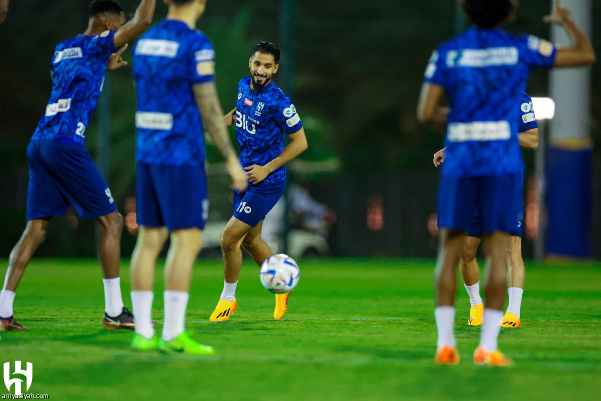 الهلال يتأهب