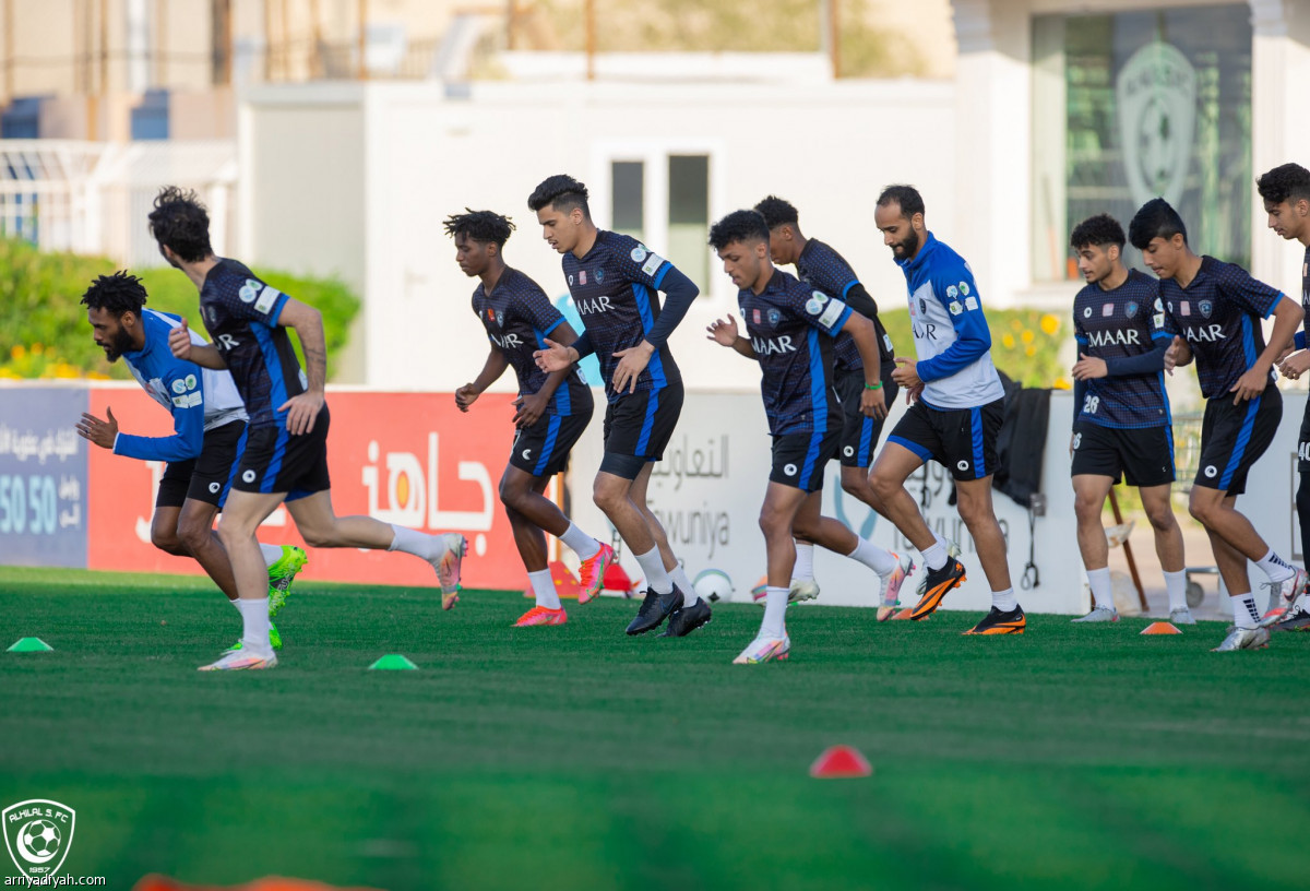 الهلال يرفض الراحة