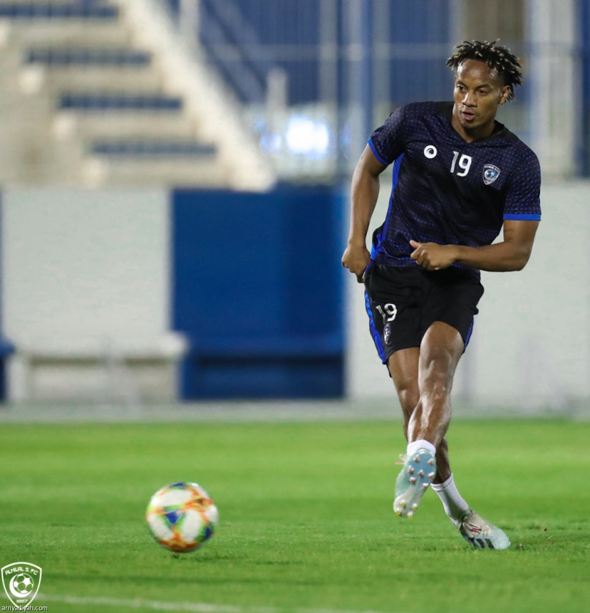 الهلال يكتمل بالمعيوف