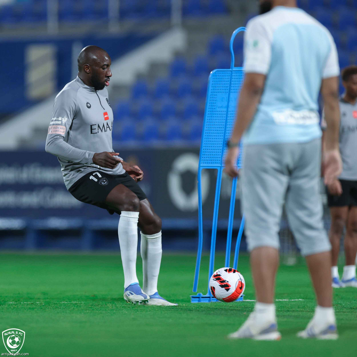 الهلال يتأهب