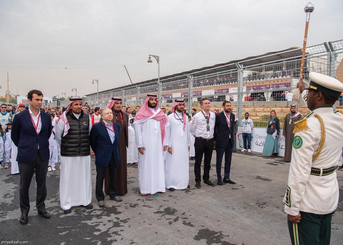 محمد بن سلمان يشرف سباق الفورمولا إي