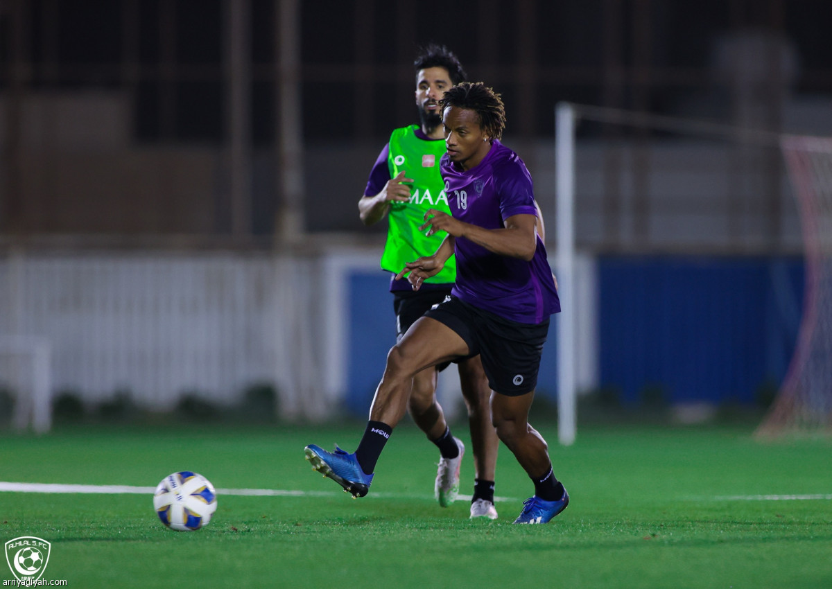 الهلال يستعد للأوزبكي