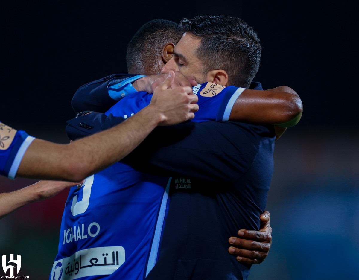 الهلال ينتصر