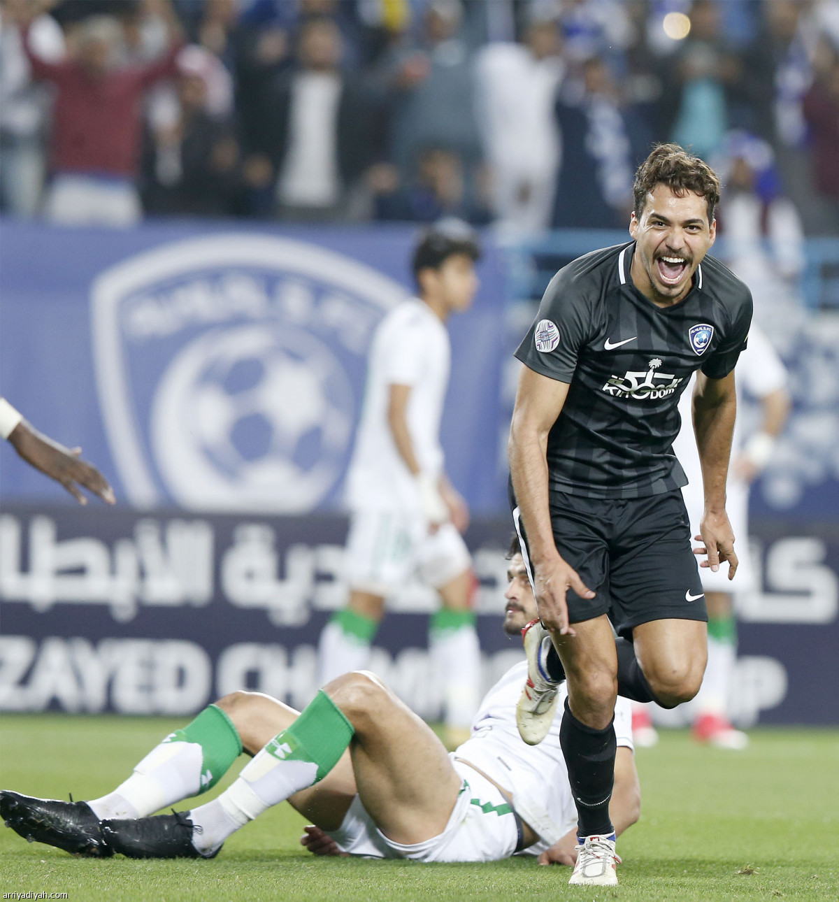 الهلال والأهلي.. اقتربت المواجهة