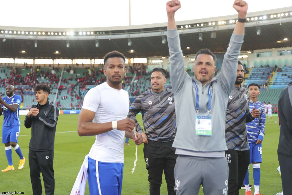 الهلال.. ثالث عبور