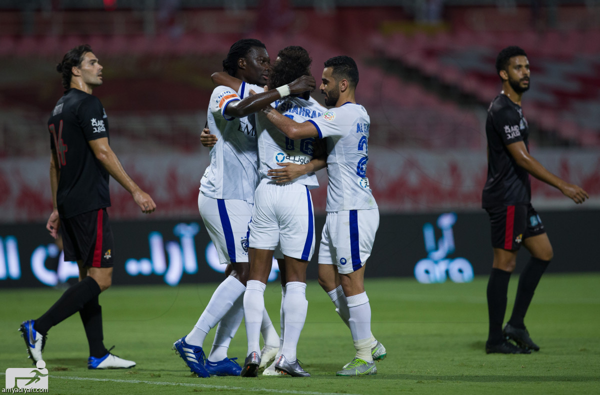 الهلال.. بطل لا يشبع