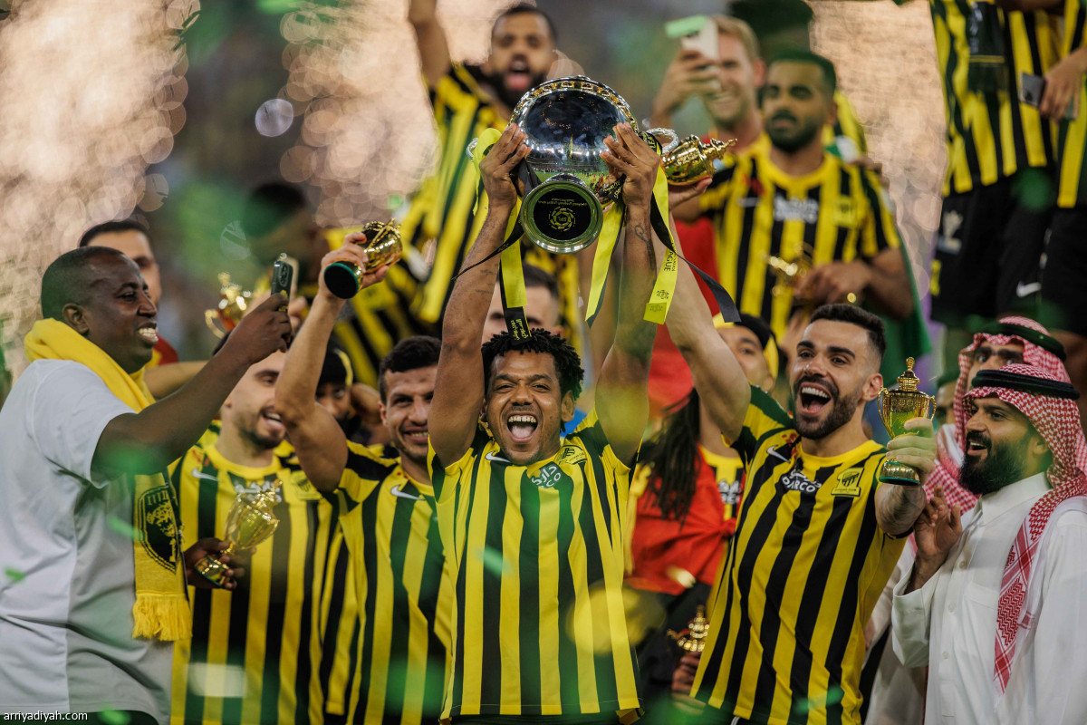 الاتحاد يحتفل