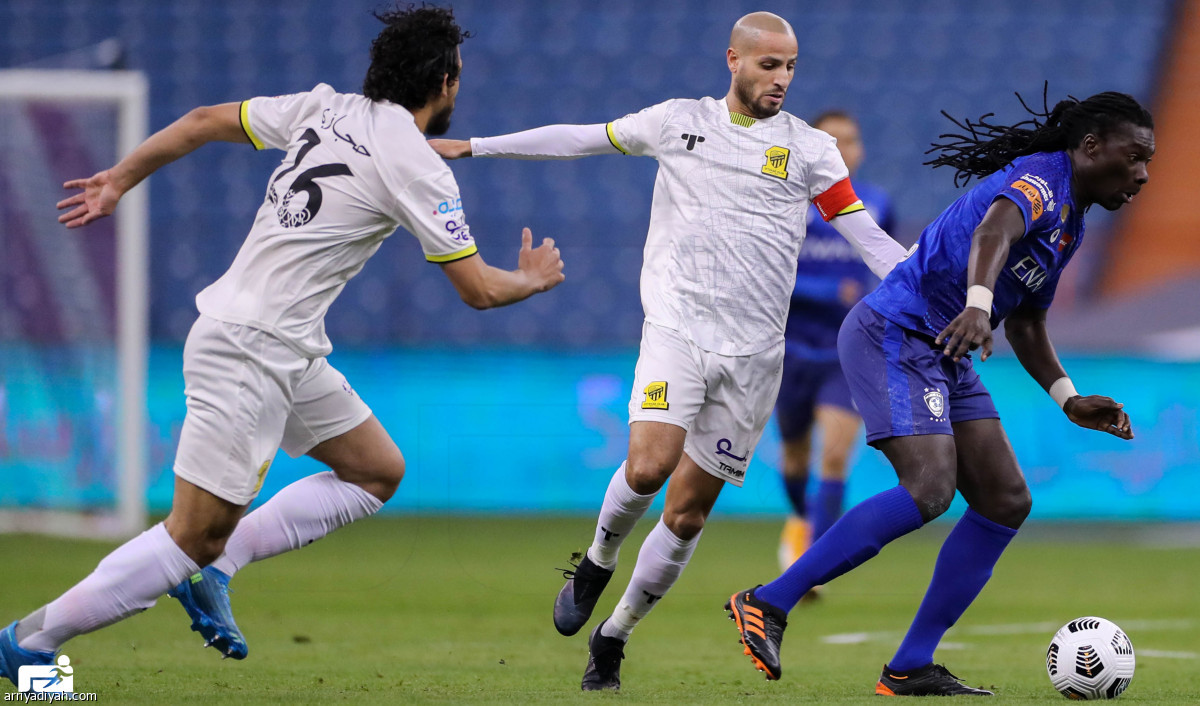 الهلال والاتحاد.. التعثر يتجدد