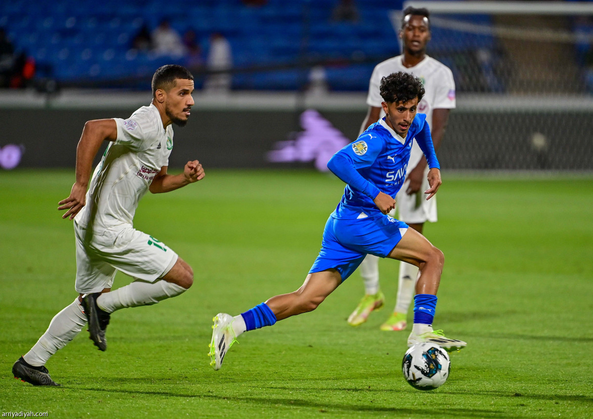 الهلال.. بداية متعثرة