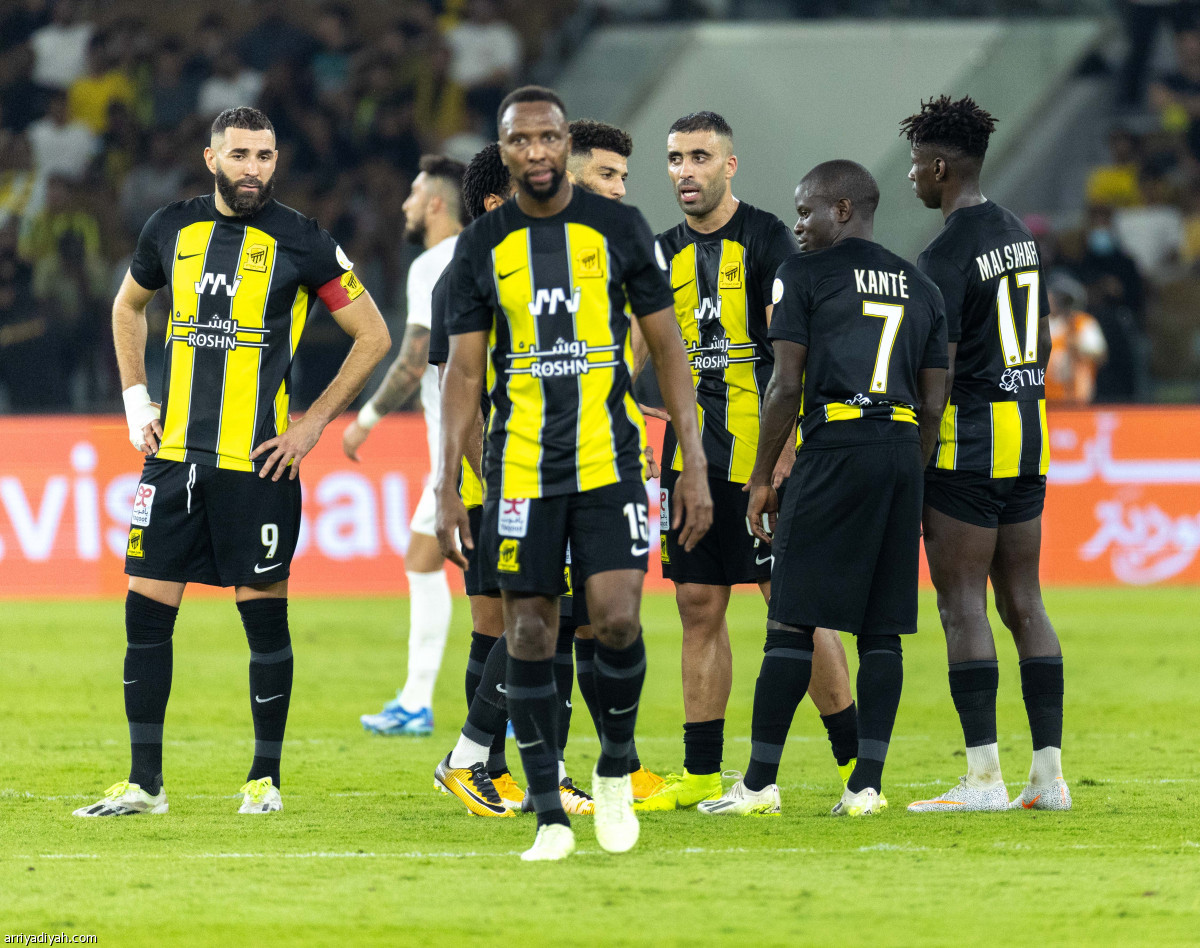 الاتحاد ينهار