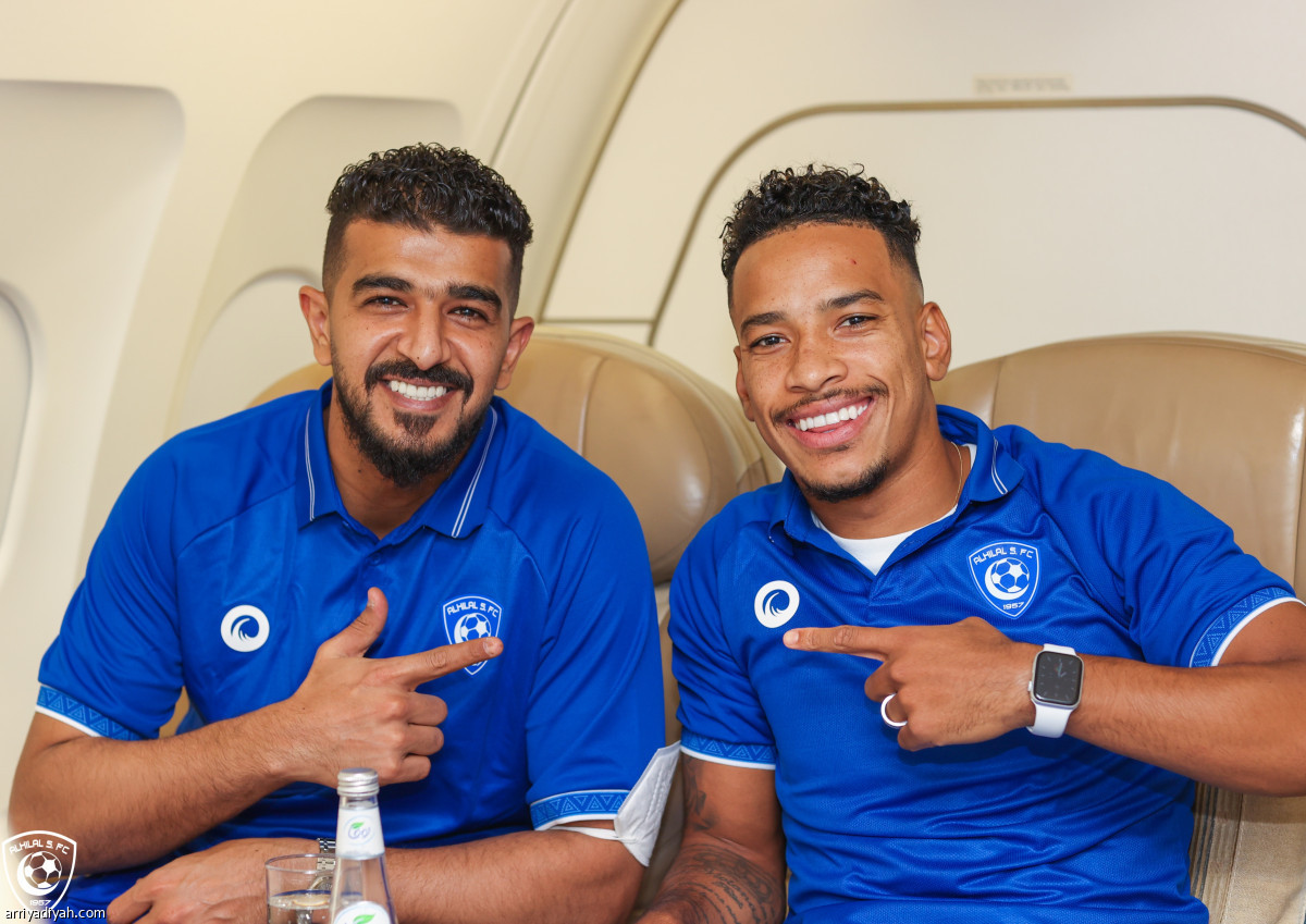 الهلال إلى دبي