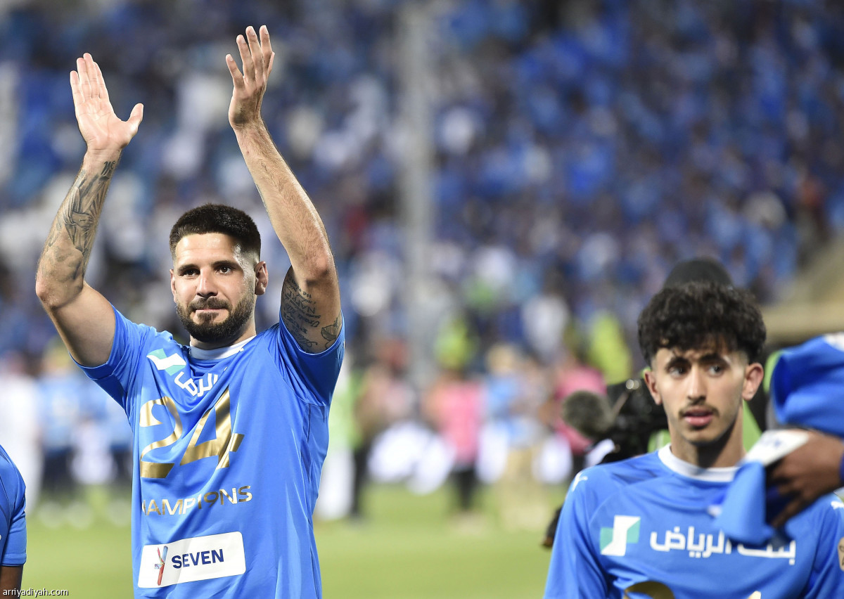 الهلال.. فرحة اللقب الثامن