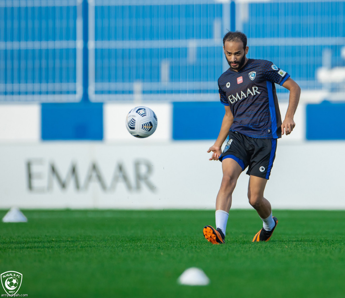 الهلال مستعد لضمك