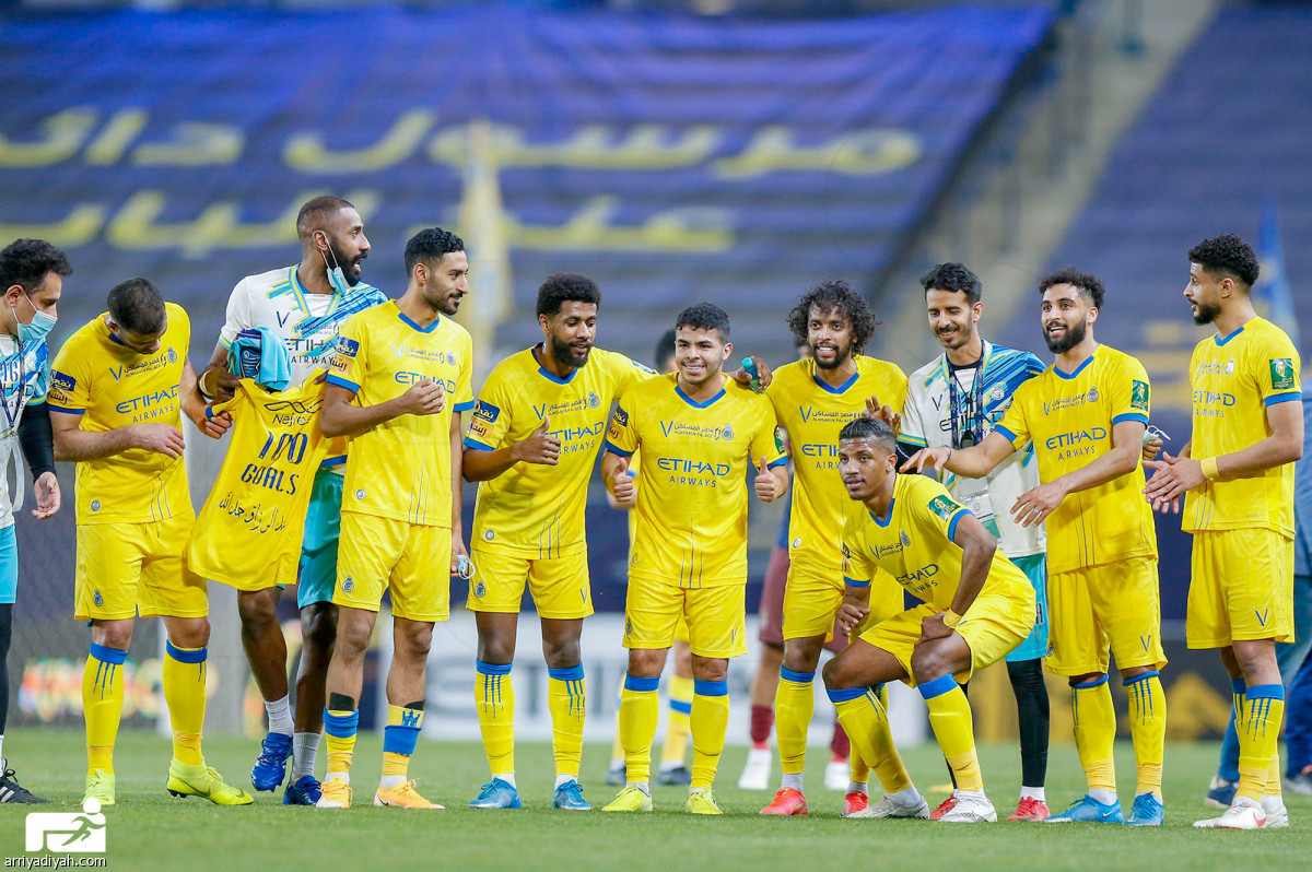 النصر والعين.. عبور أصفر «صور»