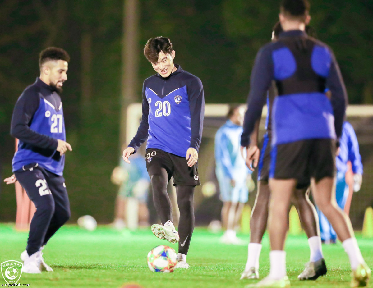 الهلال.. مناورة وتكتيك